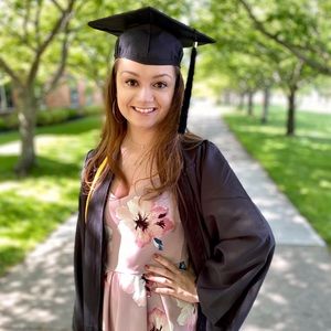 Meet your Posher, Jenn